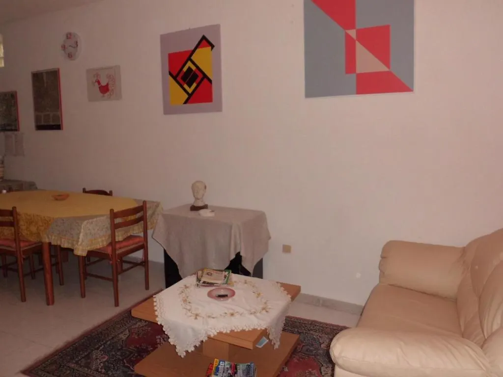 Le Pavoncelle Guest House Sant'Antioco